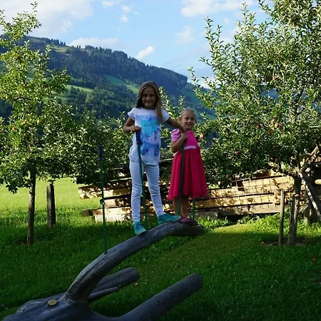 Апартаменты Melanie's *