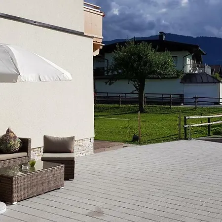 Melanie's Апартаменты